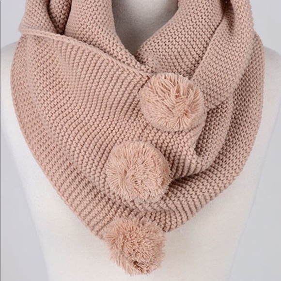 MAUVE POM POM WARM AND FUZZY INFINITY SCARF - Picture 8 of 8